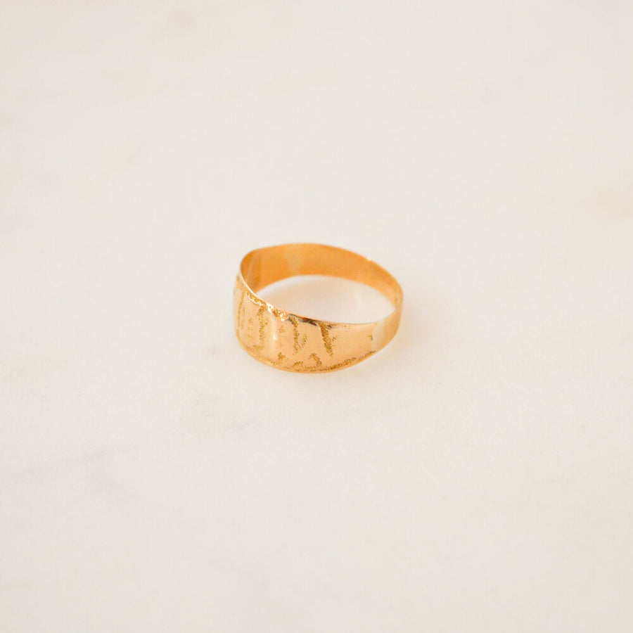 Victorian Engraved Ring