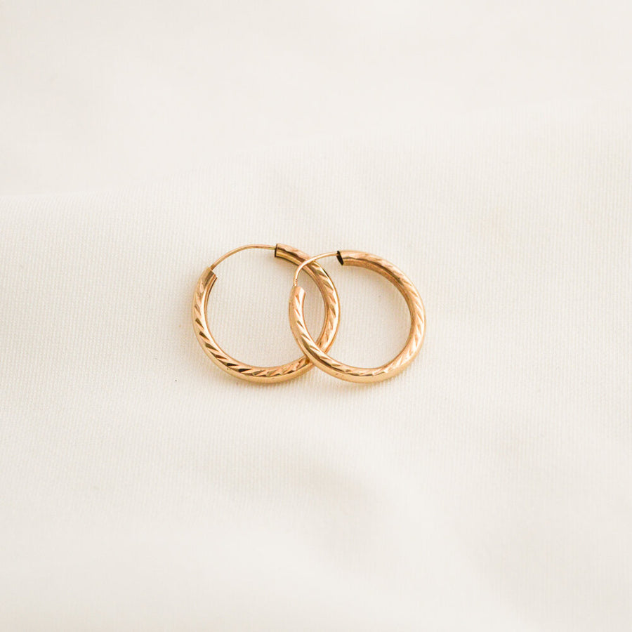 Reversible Etched Gold Hoops - 22mm