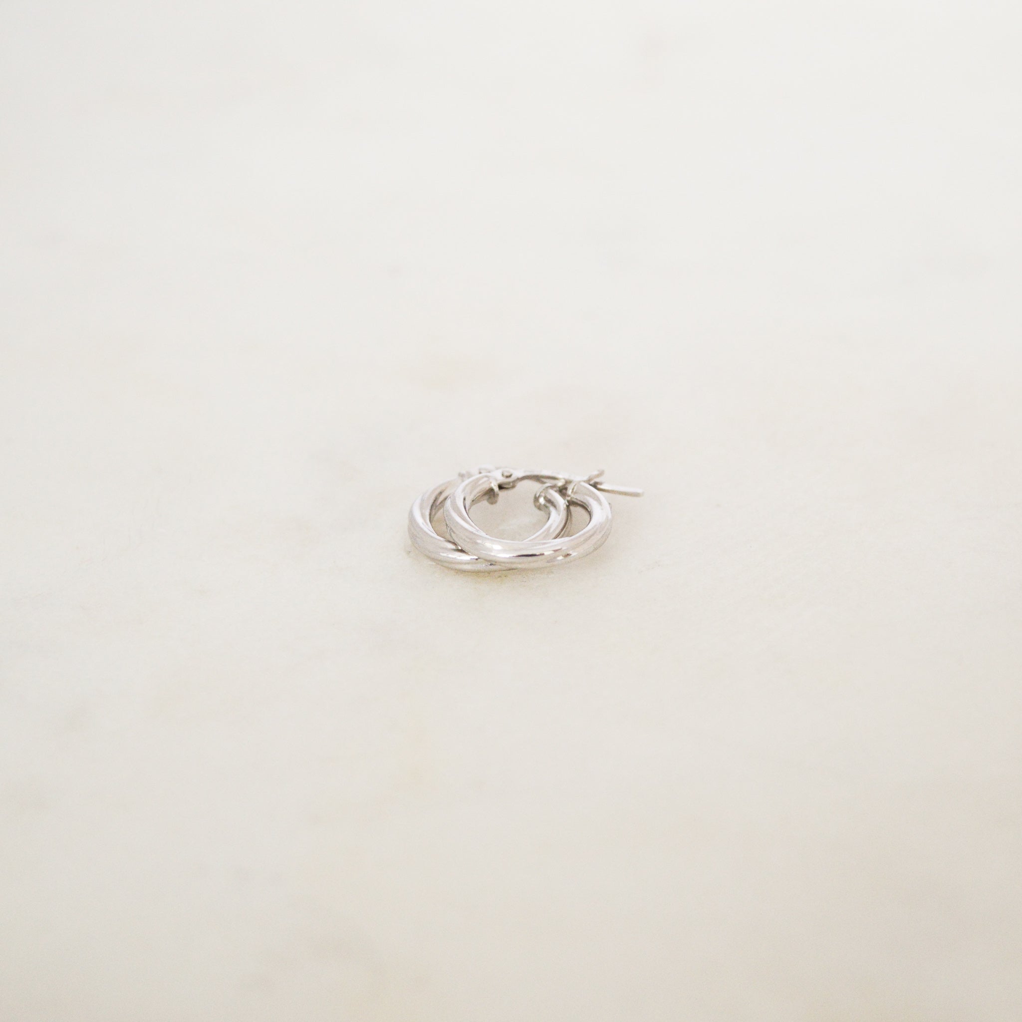 Twisted White Gold Hoop Earrings - 19mm