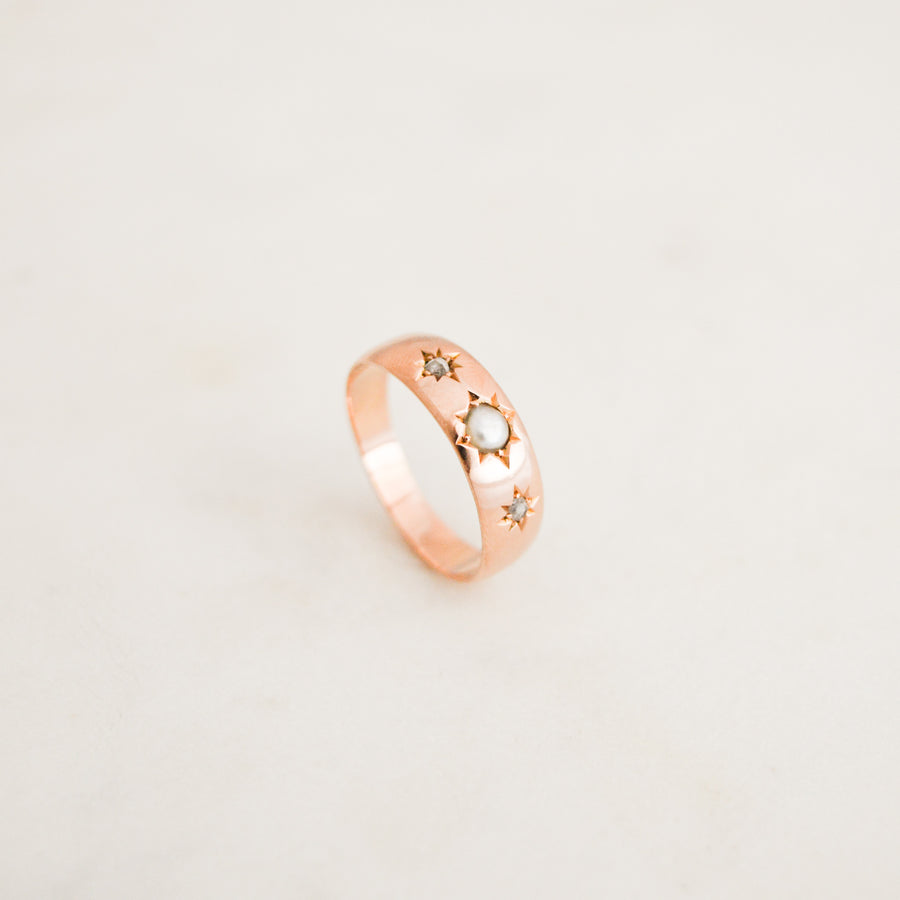 Rose Gold Pearl & Diamond Ring