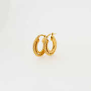 Twist & Plain Gold Hoop Earrings - 20mm