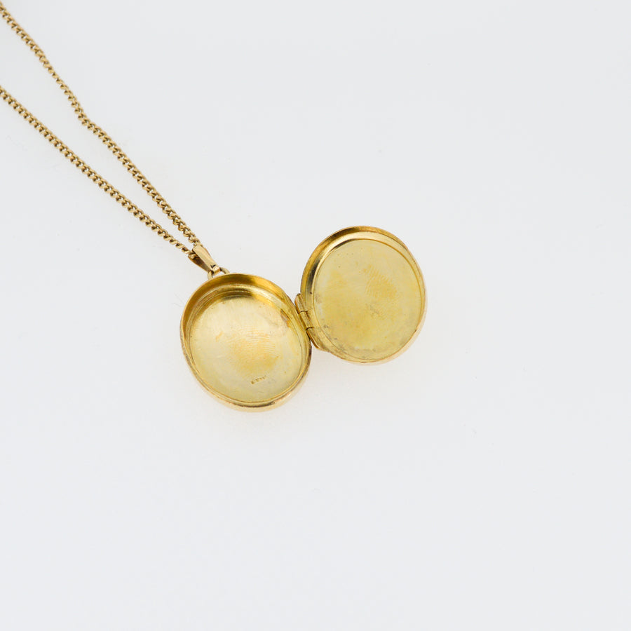 Patterned Oval Gold Locket Necklace