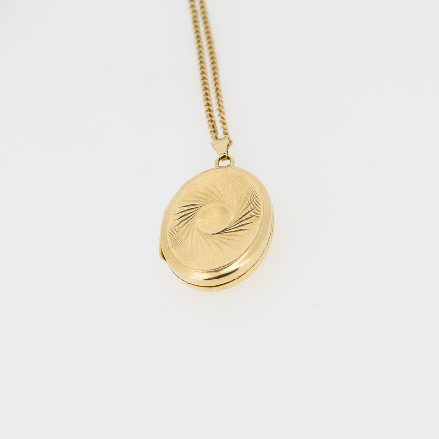 Patterned Oval Gold Locket Necklace