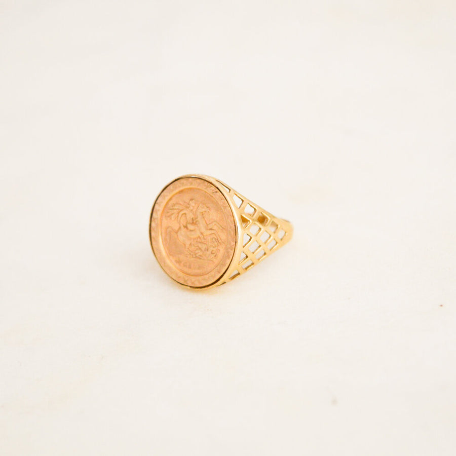 Sovereign Style Ring