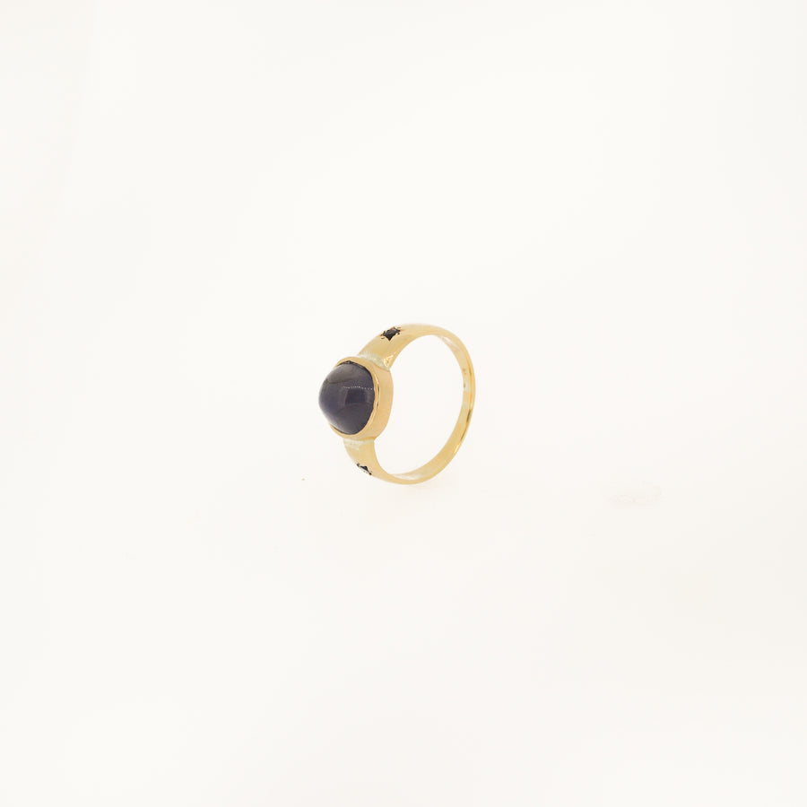 1950's Cabochon Iolite Ring
