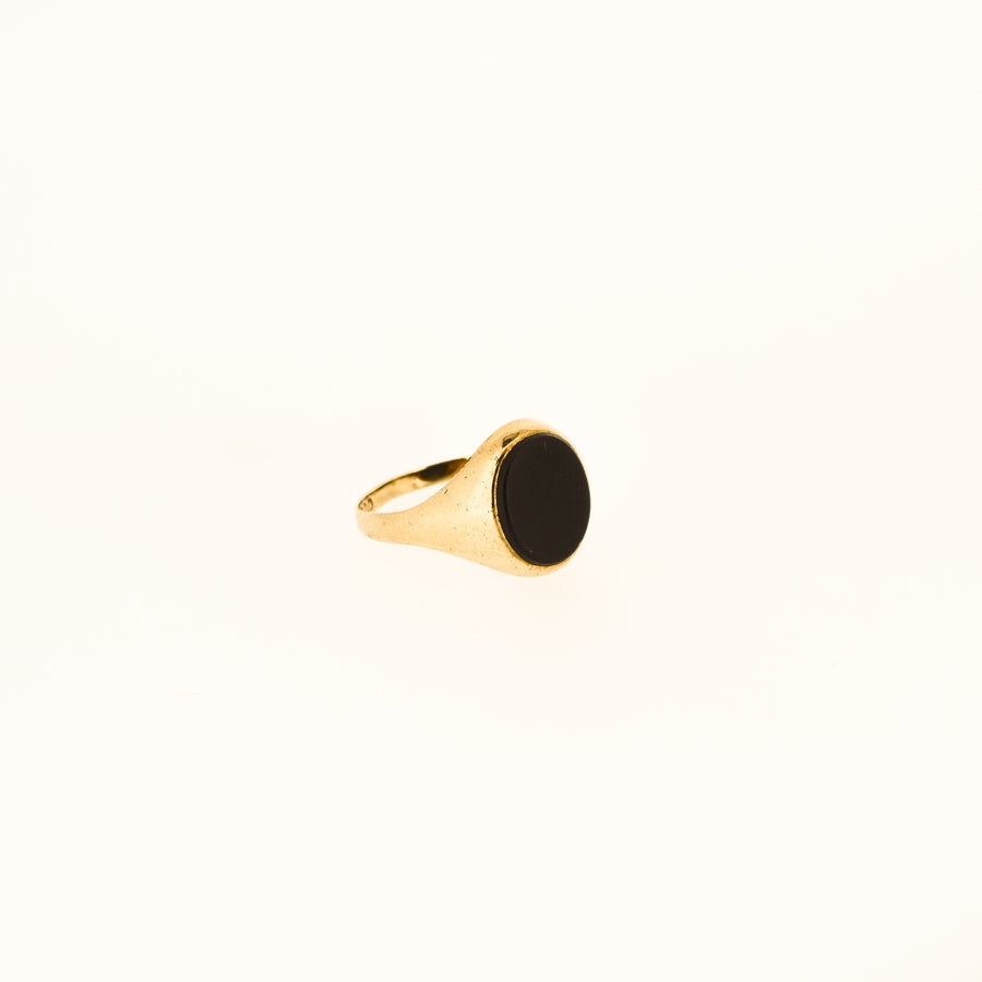 Sixties Black Onyx Gold Signet