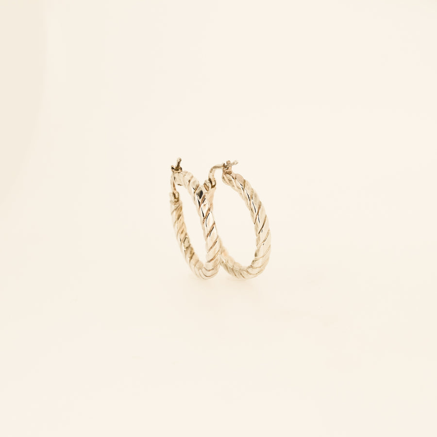 Twisted Silver Hoops