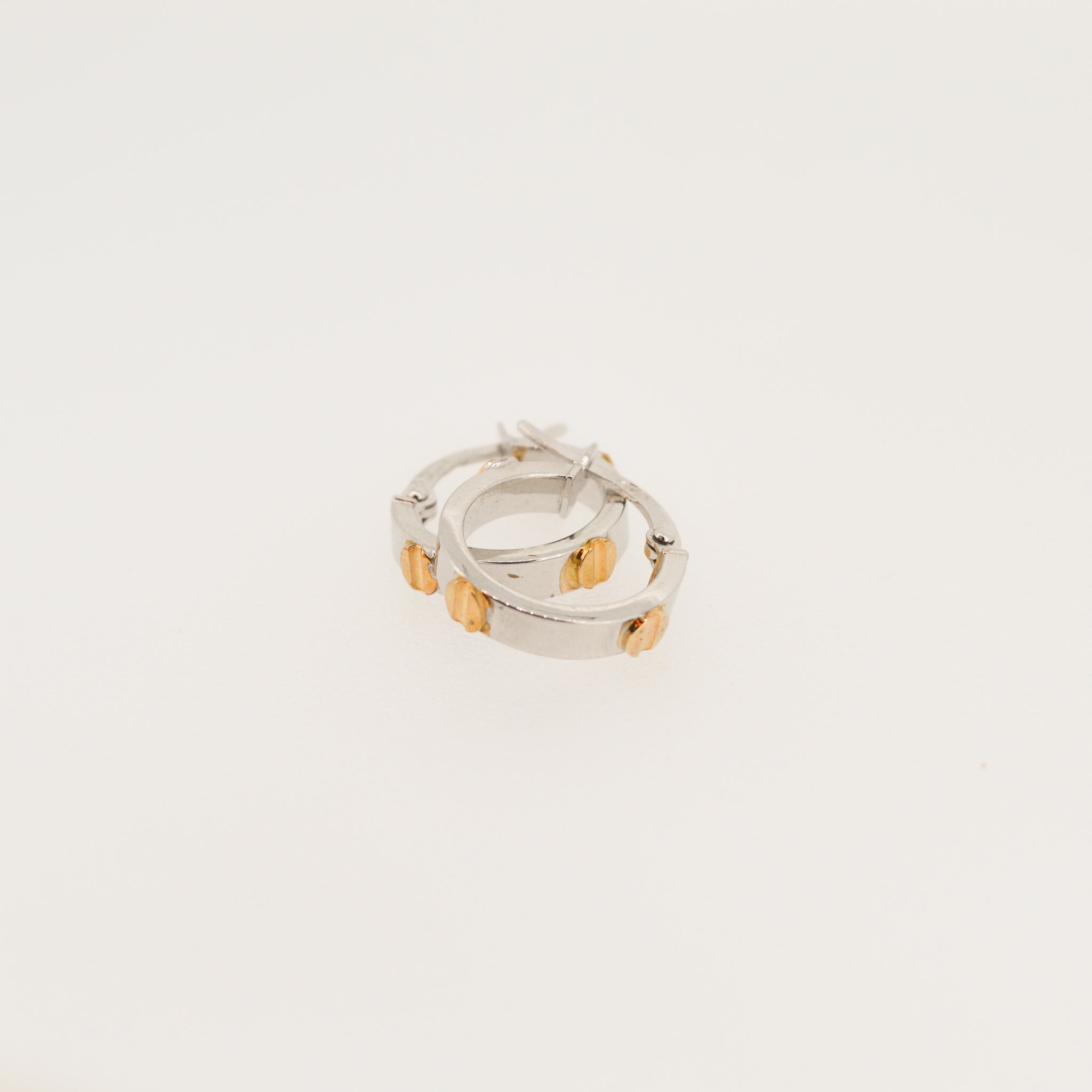 White & Yellow Gold Screw Hoops - 14mm