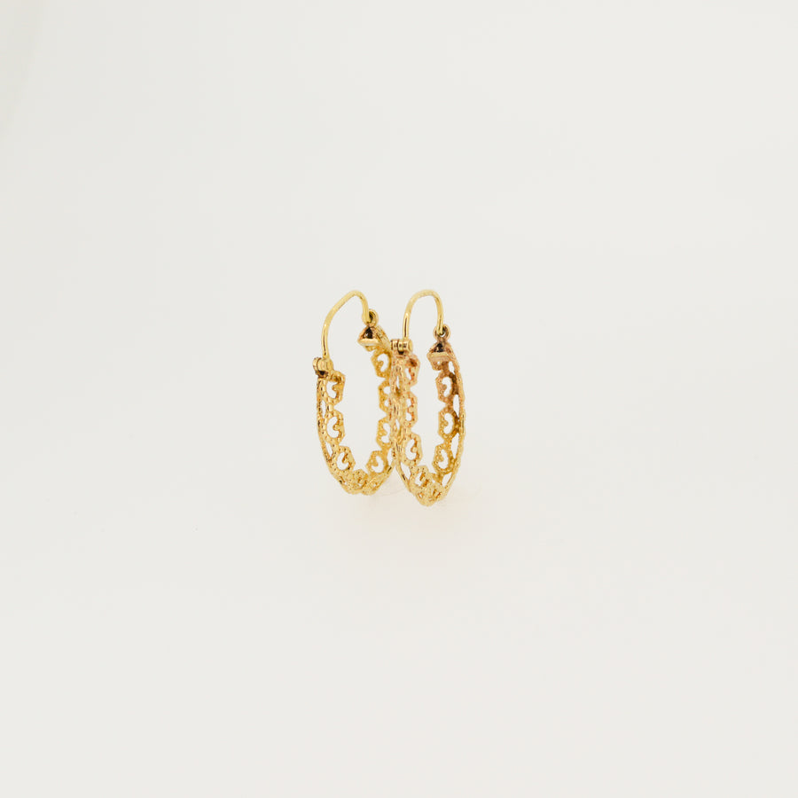 Cut-Out Gold Heart Hoop Earrings - 18mm