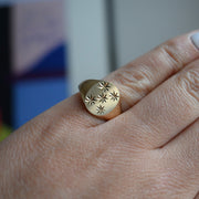 9ct Gold 1960's Star Oval Signet Ring