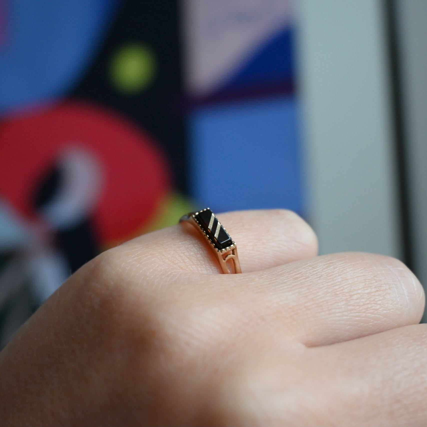 9ct Gold 1980's Striped Onyx Stacking Ring