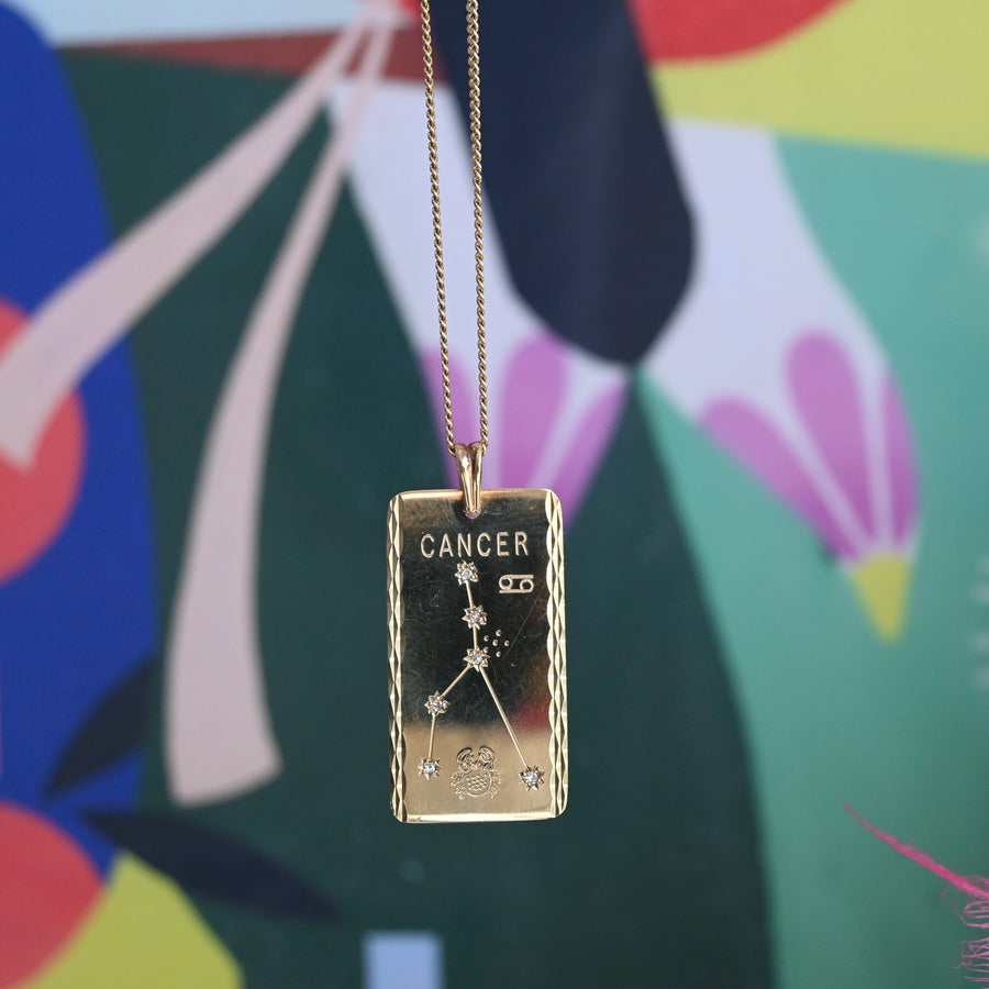 Heavy 9ct Gold and Diamond 'Cancer' Zodiac Pendant