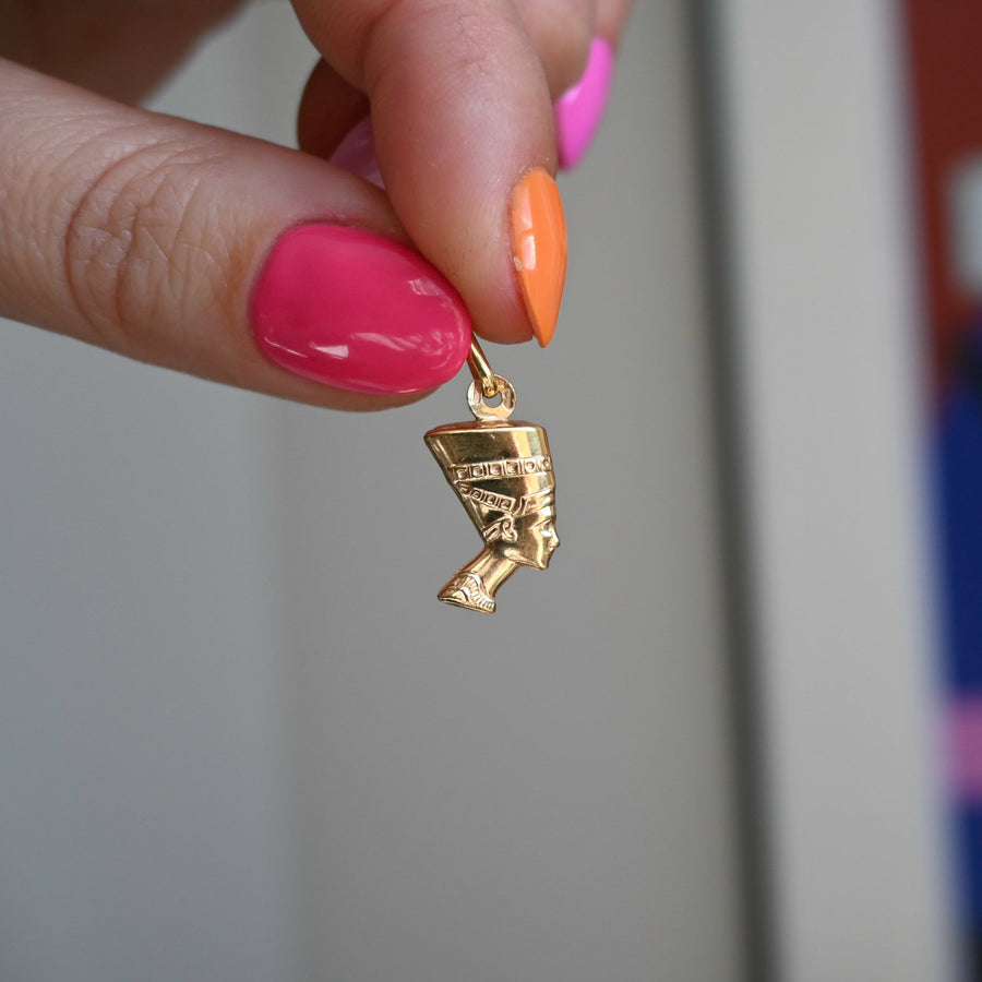 9ct Gold Nefertiti Pendant